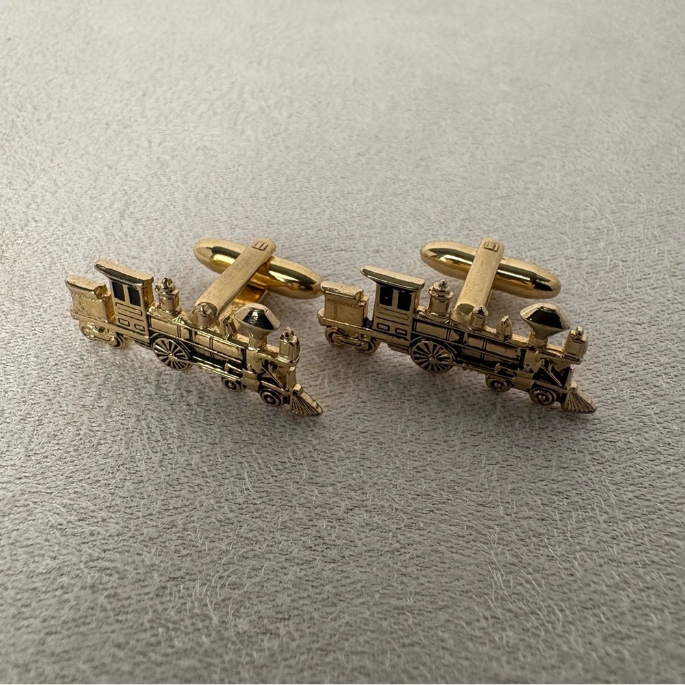 Gold Train Cufflinks